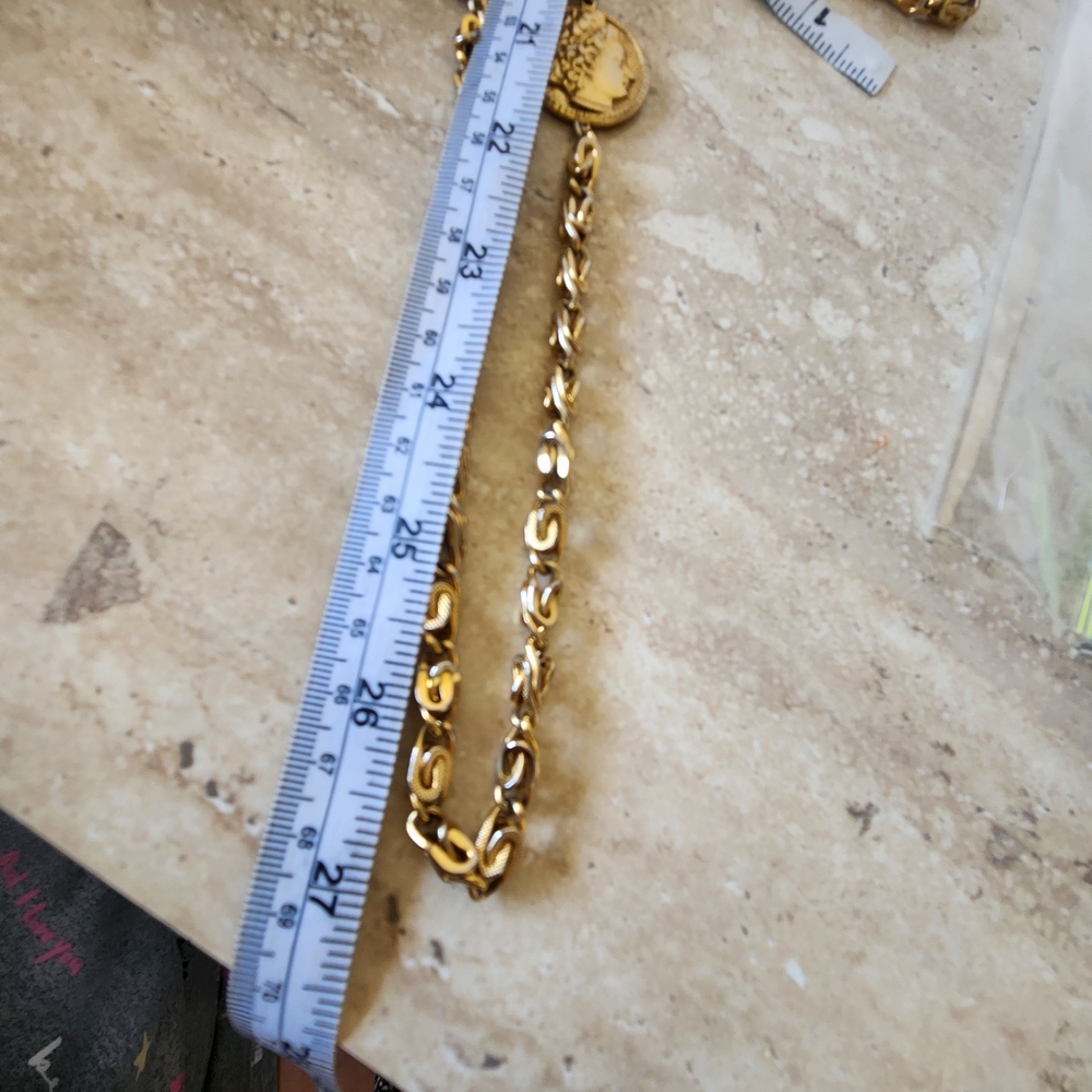 Gold Coin Layered Necklace - Women Jewelry - Picture 5 of 7